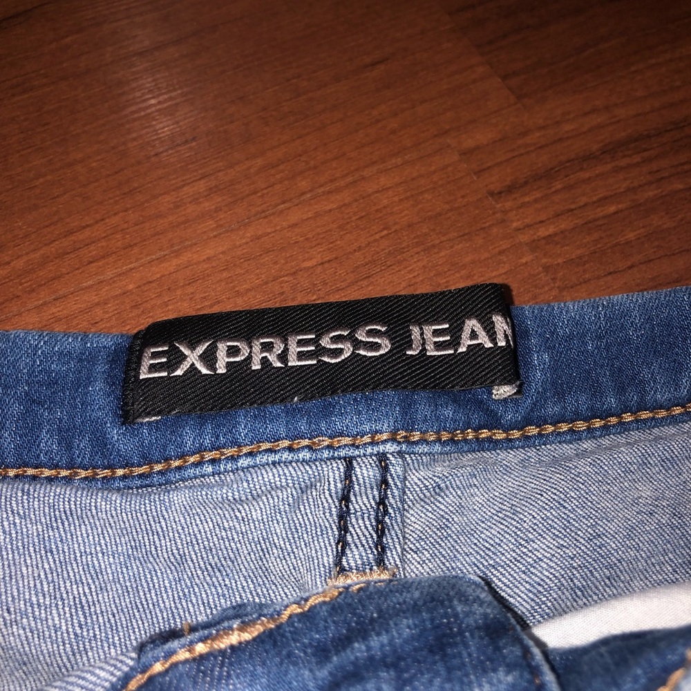 Express Jean Shorts - Picture 3 of 4